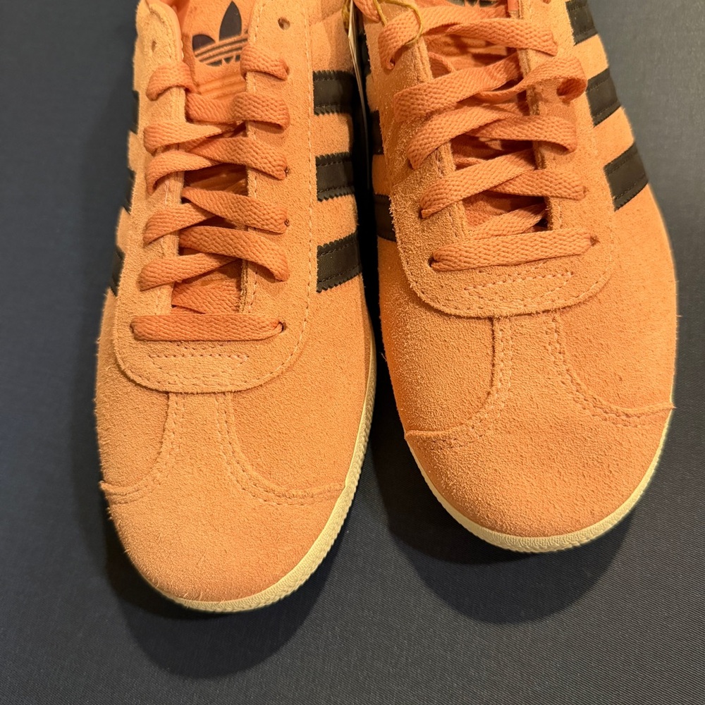 Adidas Gazelle Pink and Black Sneakers Mens Size‎ 9 NWT - Picture 6 of 10